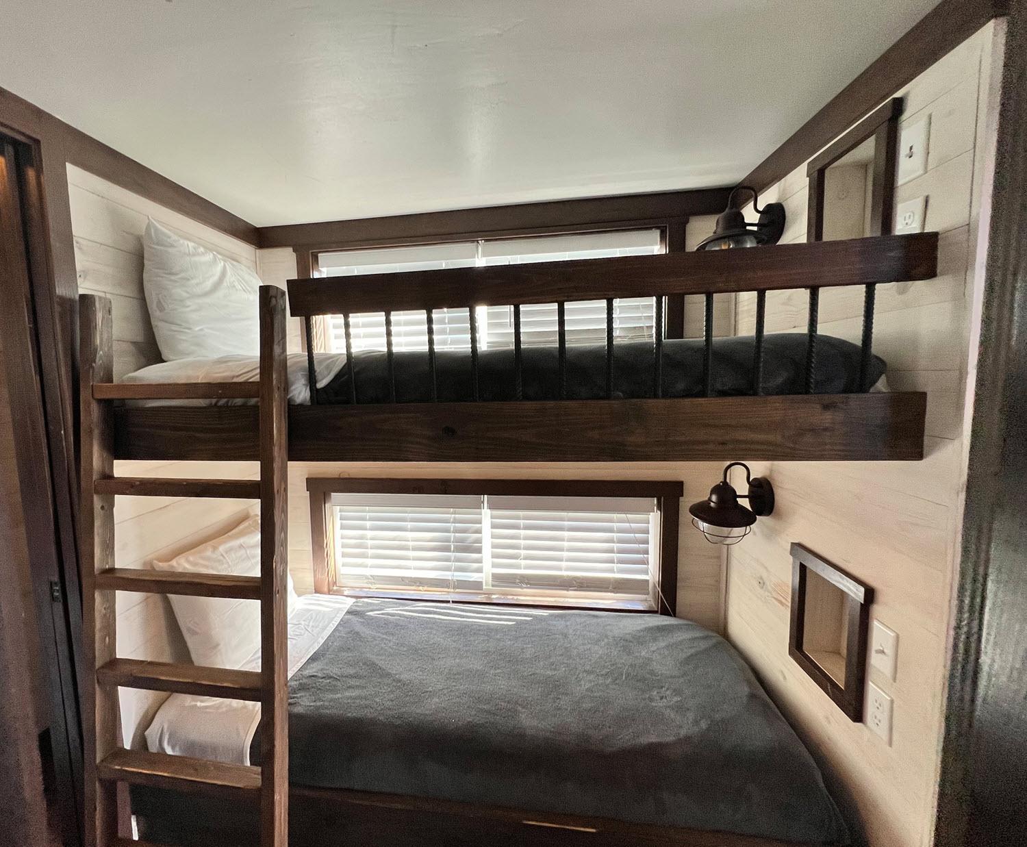 Creekfire Rv Resort Savannah Room photo